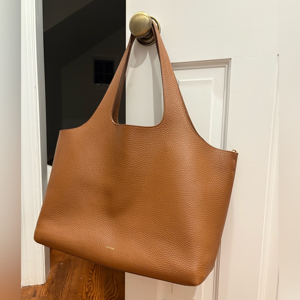 Cuyana Tan System Zipper Leather Tote Bag